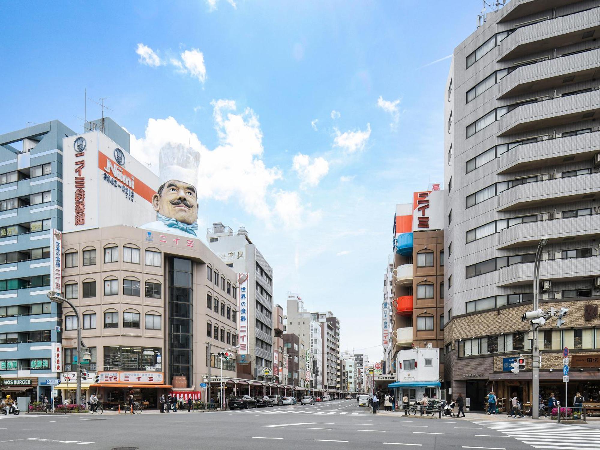 Vessel Inn Asakusa Tsukuba Express Tokió Kültér fotó